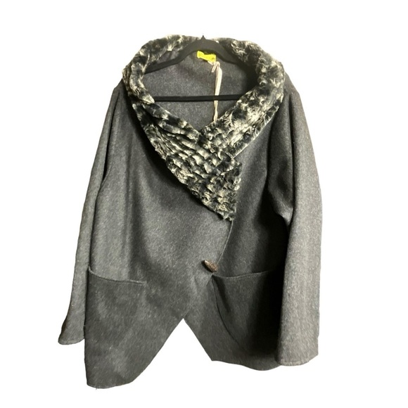 Giselle Shepatin Gray Wool Faux Fur Samantha Jacket - Picture 2 of 14